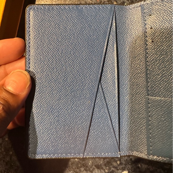 Louis Vuitton Défilé Homme Automne-Hiver 2021 - Picture 12 of 13